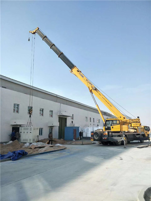 休宁县“超载就喊停”—— 吊车的 “重量保镖” 技术