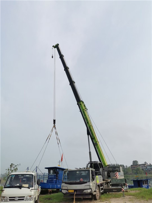 休宁县桥梁建设吊装案例